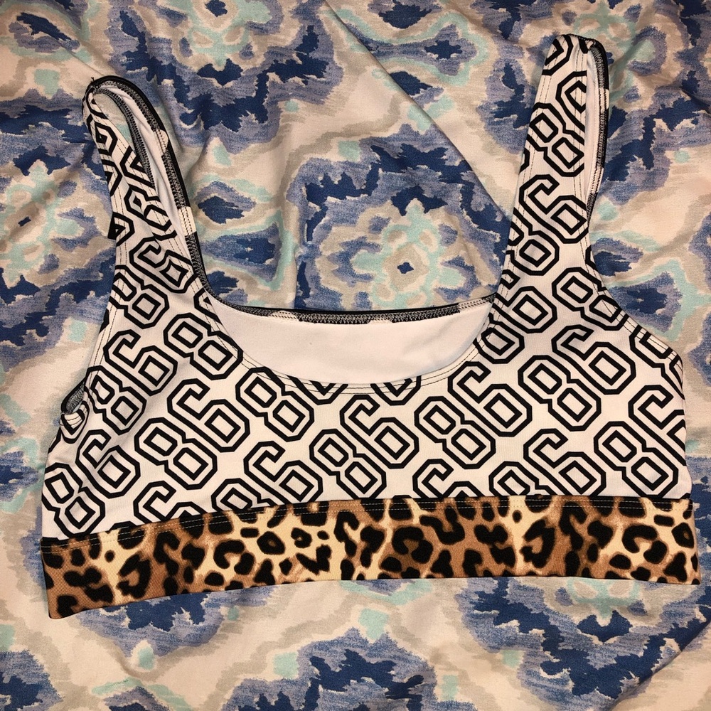 Victoria’s Secret Pink Sports Bra